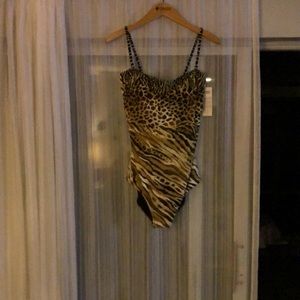 Profile by Gottex animal print one piece swimsuit. NWT size 16